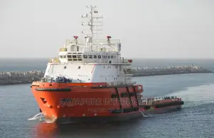 We Hire Vessels,Tugboats,Barges and Buys Scraps