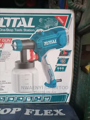 Plug and Spray Machine