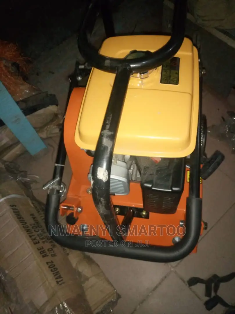 Plate Compactor