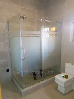 Durable Shower Cubicle
