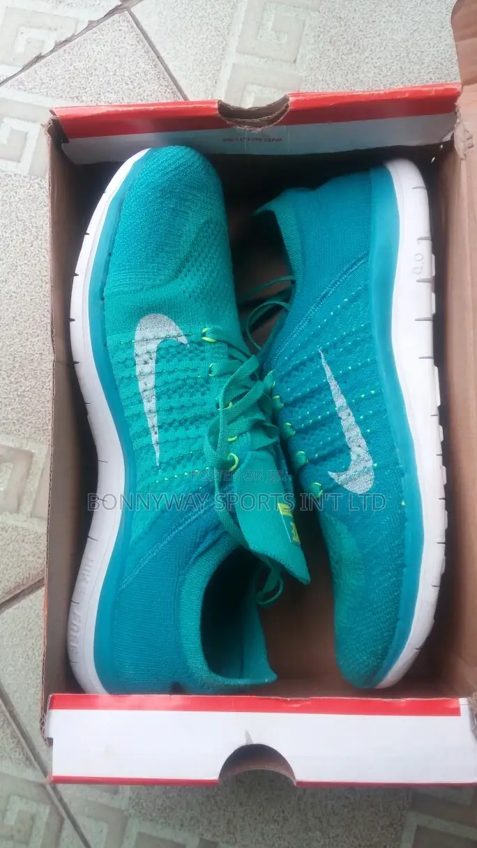 Nike Jugging Flat Canvas