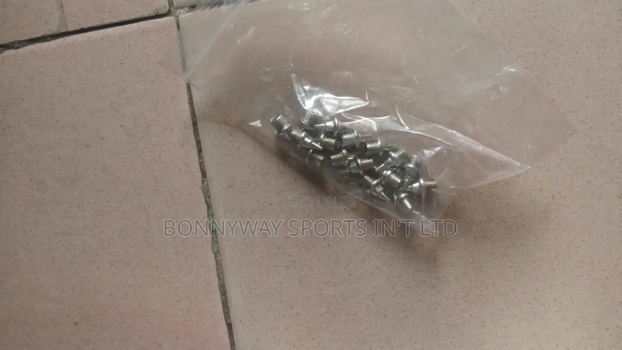 Athleties Running Spike Shoe