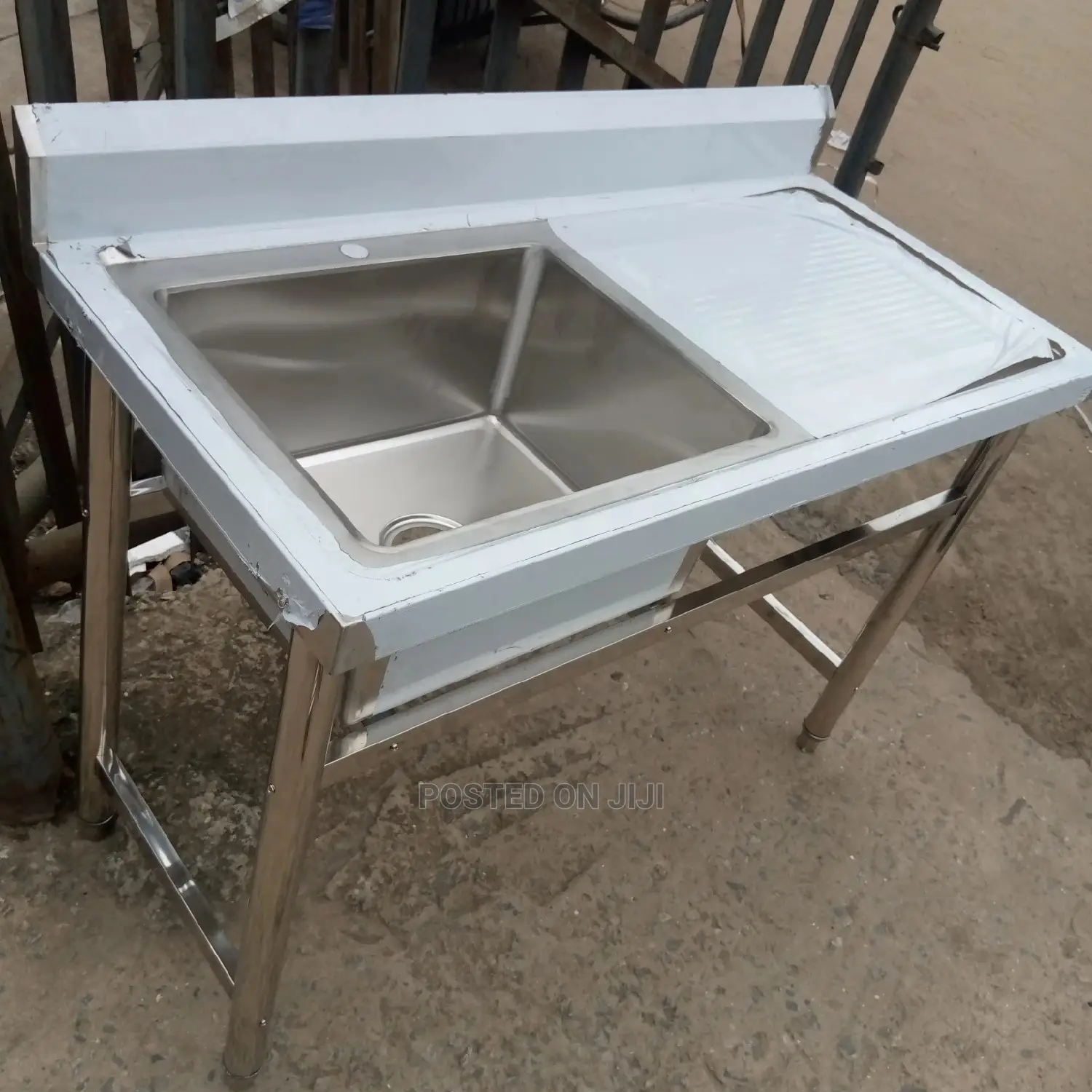 Industrial Single Sink With Ray