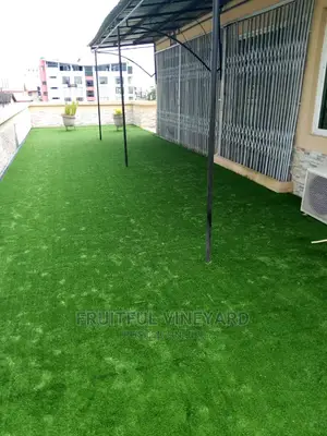Photo - Artificial Green Grass Carpet
