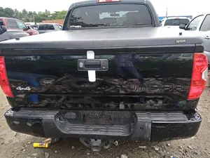 Toyota Tundra 2016 Black