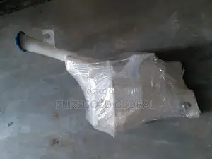 Hyundai Accent 2012 Model Water Reservoir Can