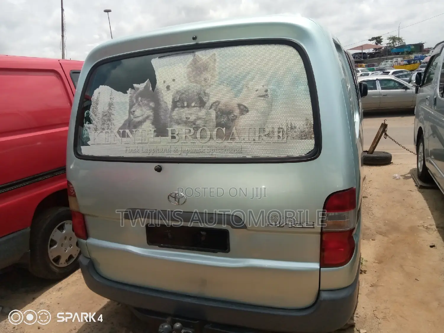 Toyota HiAce 2006