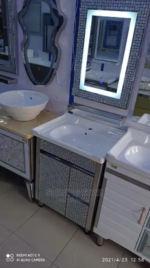 Executive Cabinet Basin With Marble Top