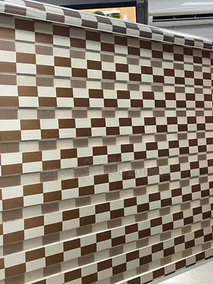 Quality Adjustable Window Blinds.
