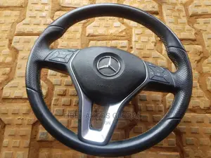Quality Mercedes Benz Automatic Steering Wheel.