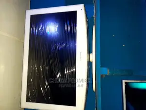 Samsung LCD 37inches