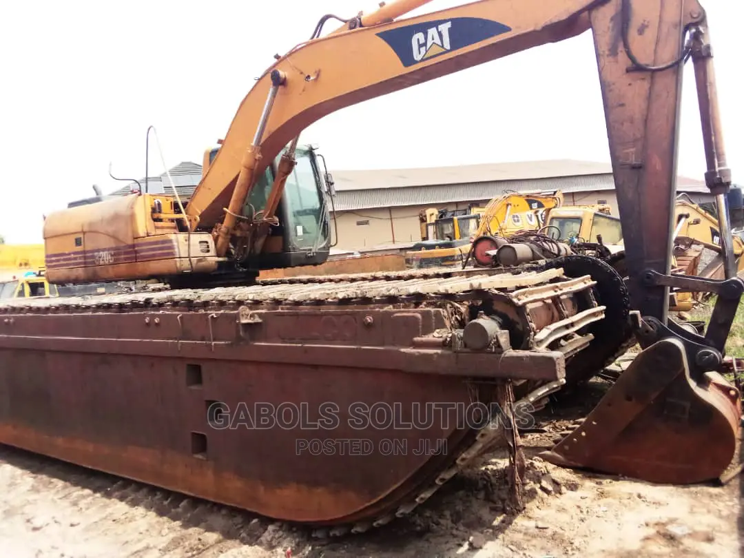 Caterpillar 320D Swamp Buggy