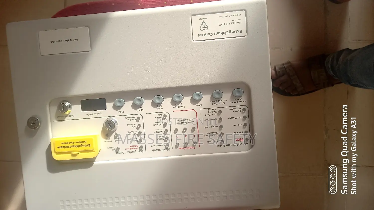 Kentec Fire Extinguishing Panel