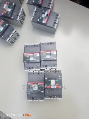 McCb Breaker