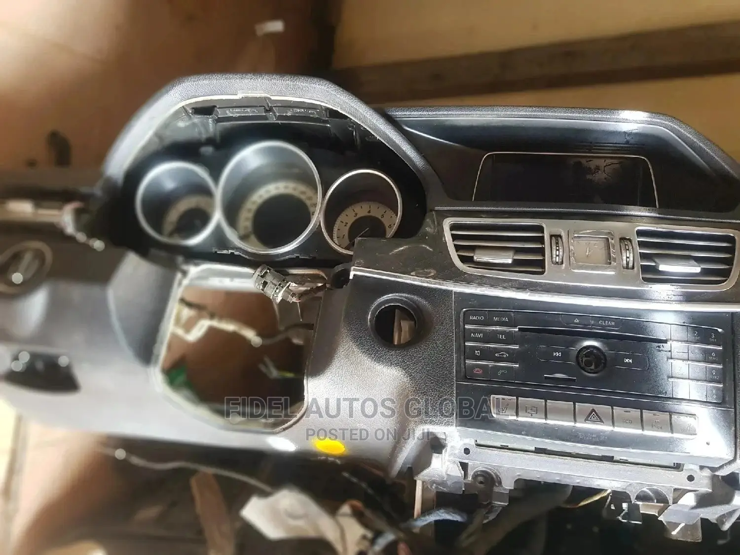 Dashboard for E350 2013