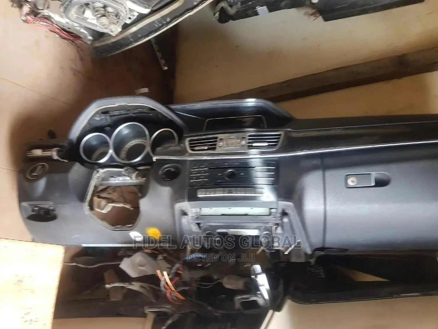 Dashboard for E350 2013
