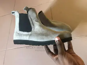 Brand New Chelsea Boot