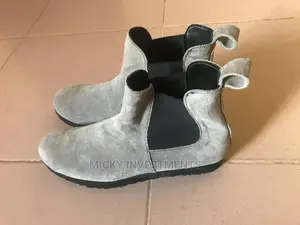 Brand New Chelsea Boot