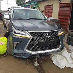Lexus Lx570 2014 Edition Upgraded 2018 Model