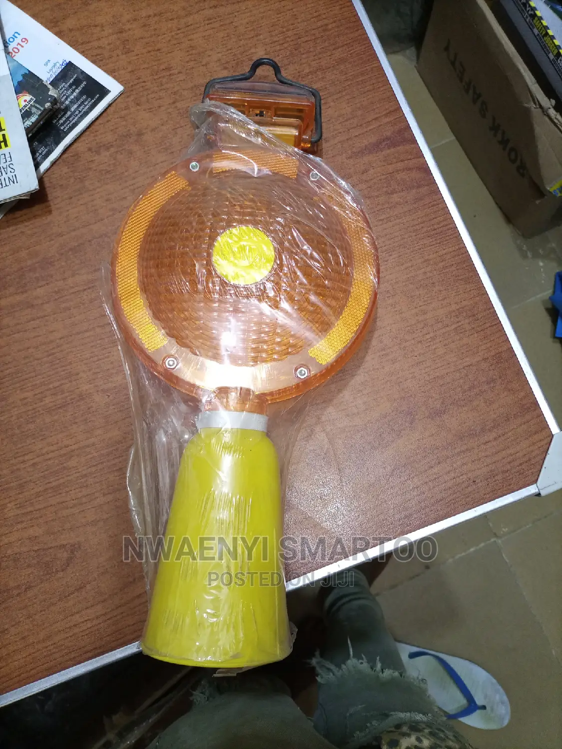 Solar Caution Lamp