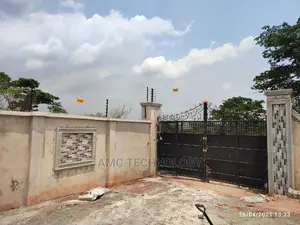 Solar Powered Nemtek Electric Security Fence