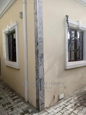 1bdrm Block of Flats in Bogije Estate for rent