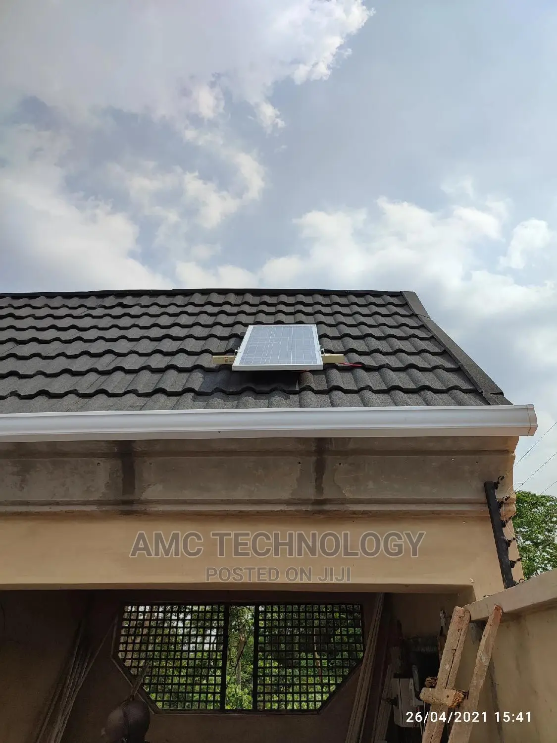 Solar Powered Nemtek Electric Security Fence