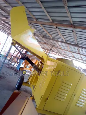 Selfload Concrete Mixer