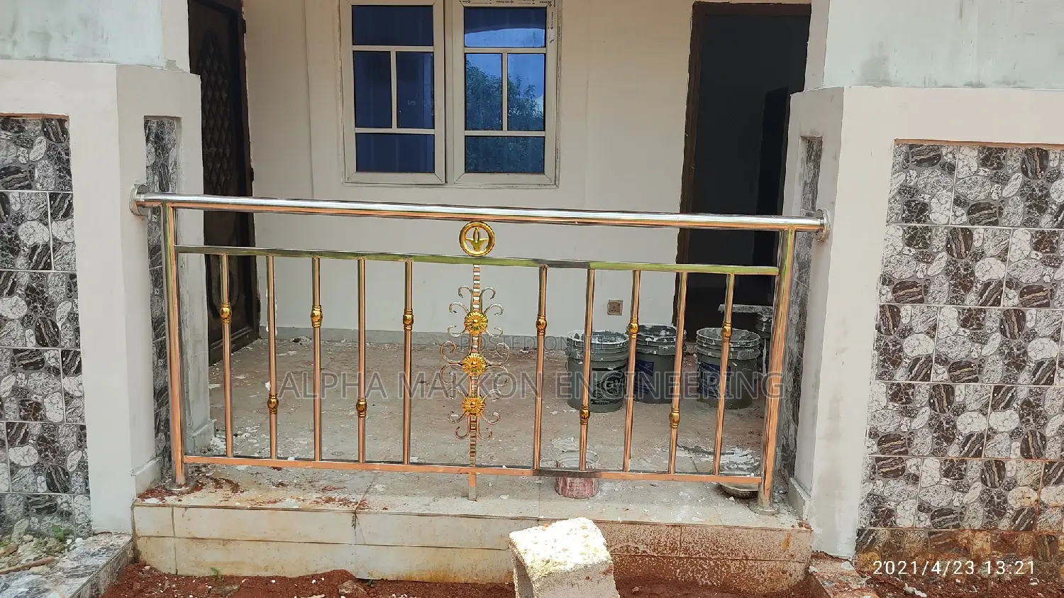 304 Quality Stainless Rails