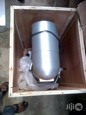 20 Pot Mixer