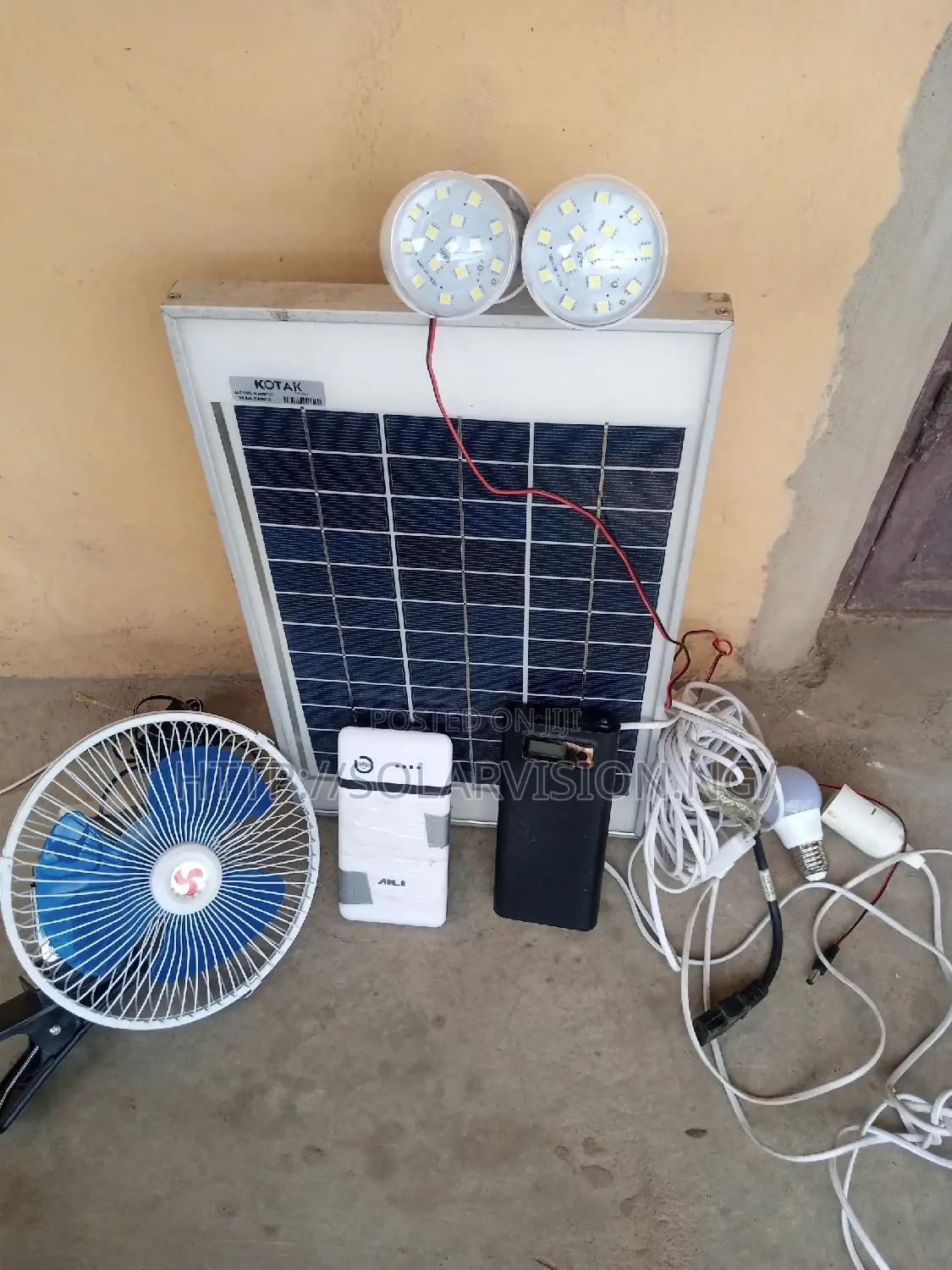 30- 1000watts Solar Generator Fan Bulb