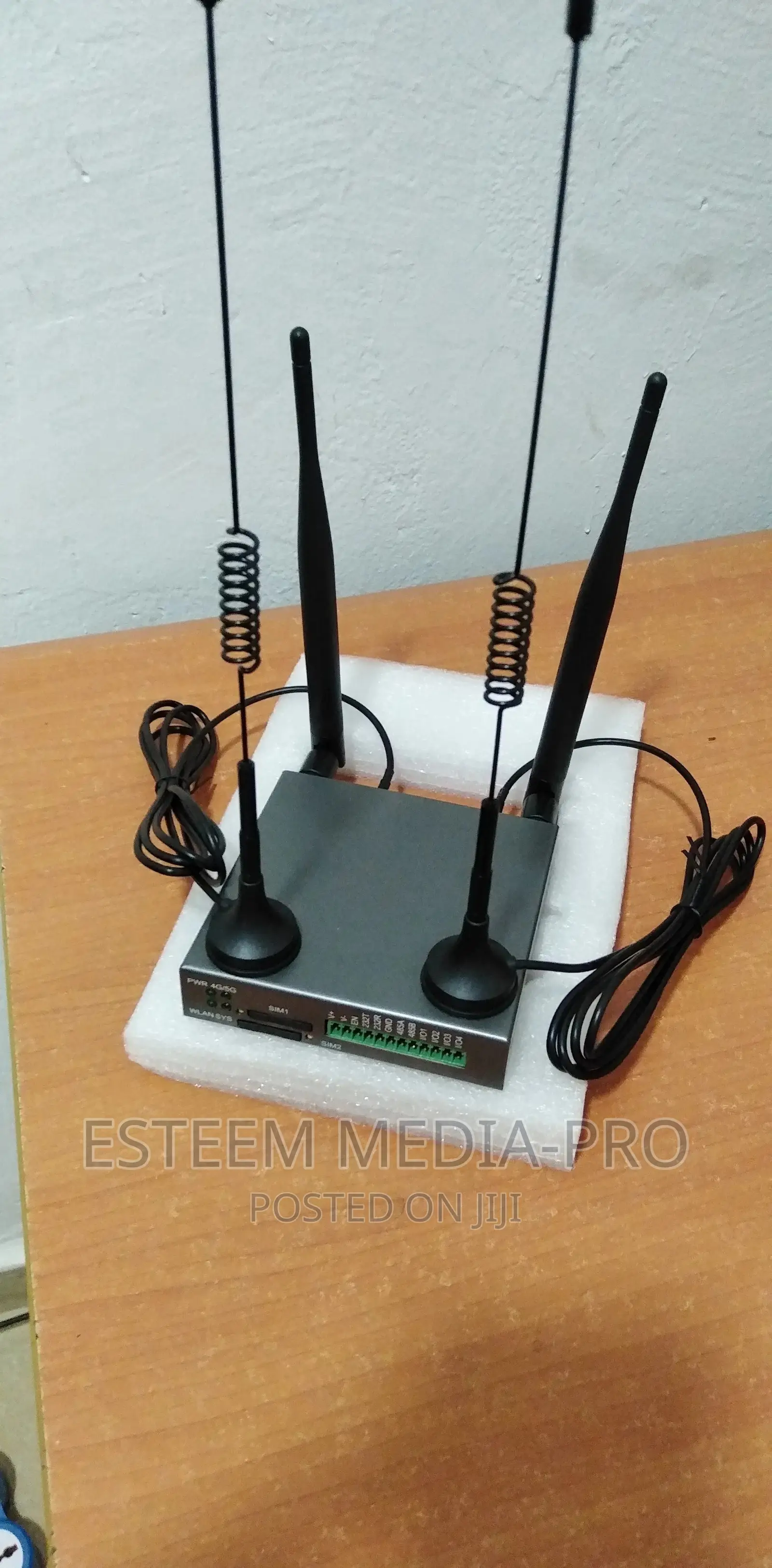 DUAL SIM CARDS 4G LTE Router (Auto - Load Switcher, Openvpn