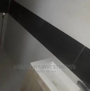 4bdrm Duplex in Victoria Bay Estate, Chevron for rent