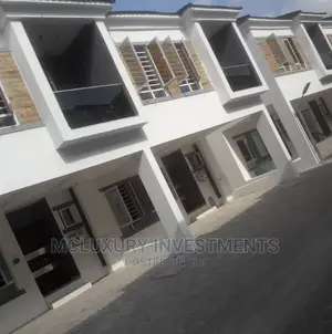 4bdrm Duplex in Victoria Bay Estate, Chevron for rent