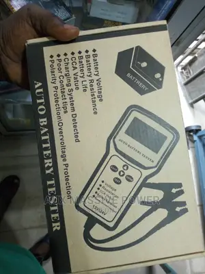 Accurate Battery Analyser