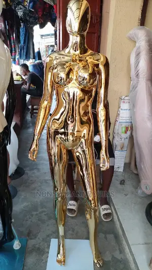 Size 8 Gold Chrome Faceless Display Mannequins