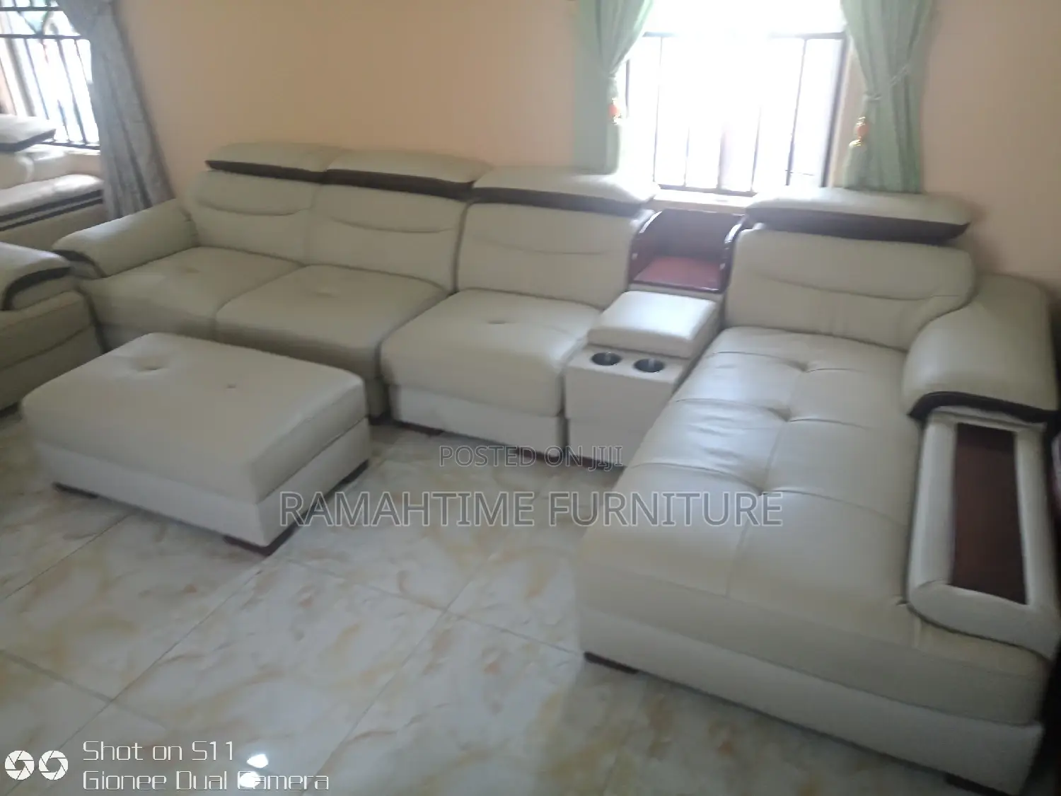 Original Executive L-Shape Leader Sofa
