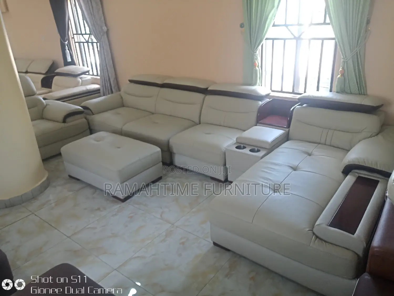 Original Executive L-Shape Leader Sofa