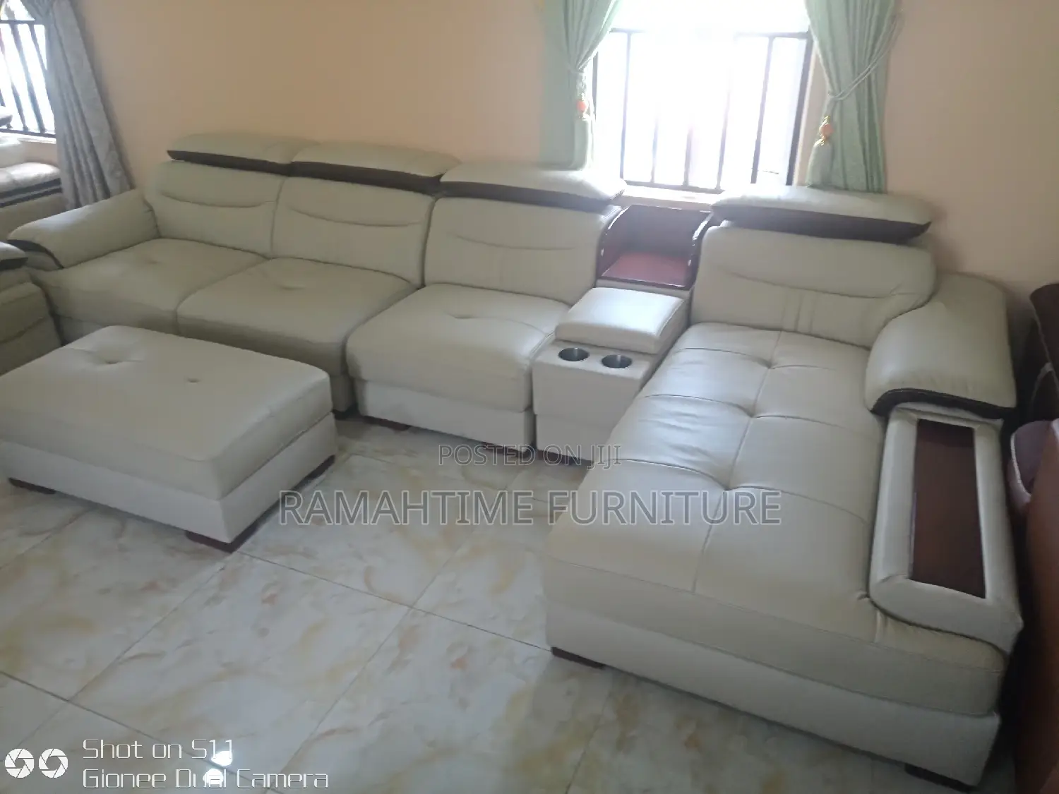 Original Executive L-Shape Leader Sofa