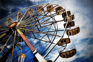Ferris Wheel For Schools, Homes And Parks.