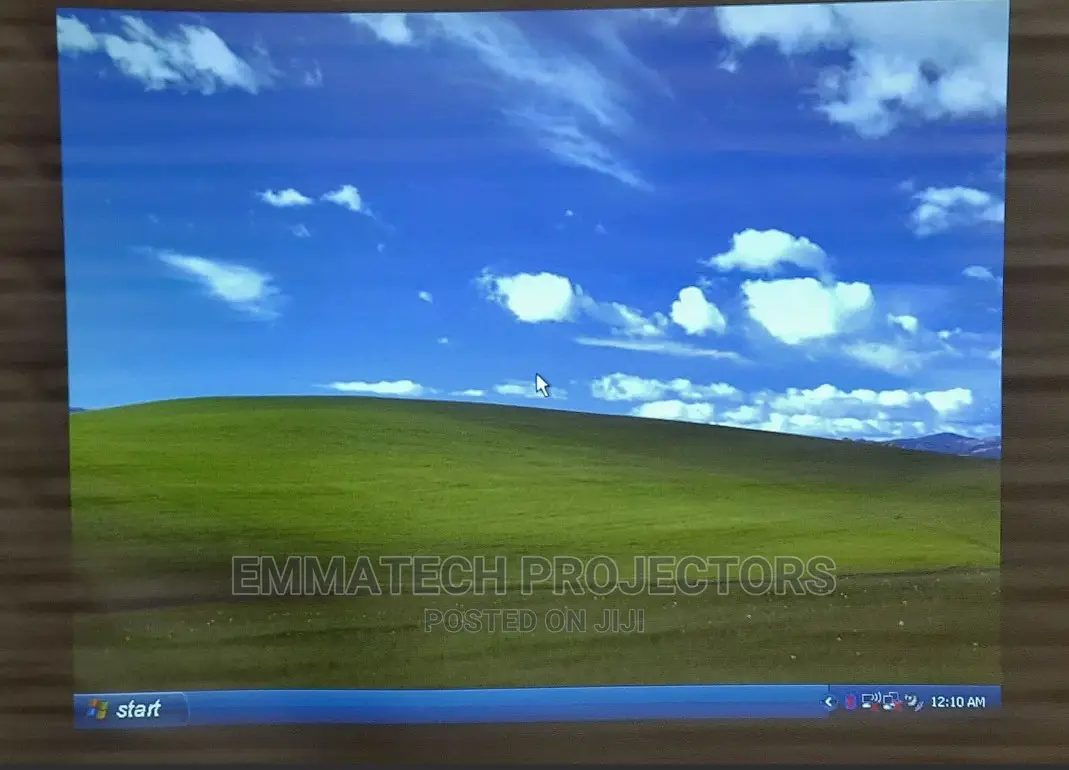 Ultra Short Throw Projectors