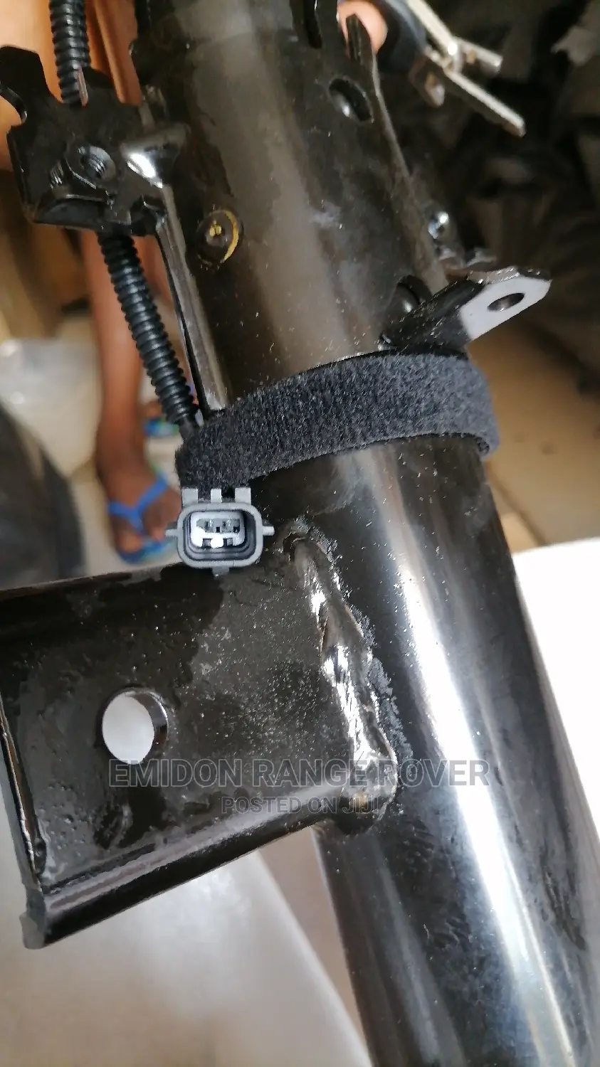 Shocks for Range Rover Evoque 2012