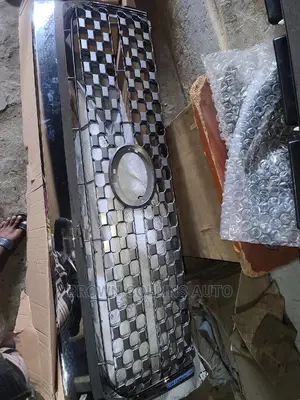 Front Grill Tundra 2019