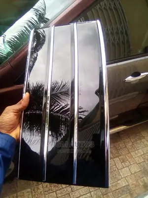 Range Rover Vogue Svautobiography Fender Side Air Vent