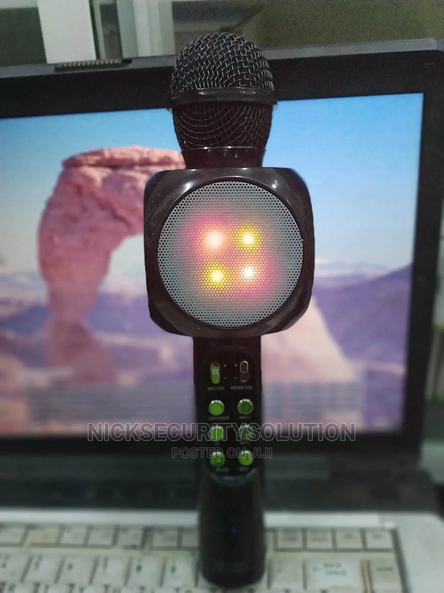 Wireless Bluetooth Microphone With Led Lights