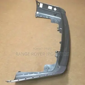 Back Bumper for Range Rover Vogue.