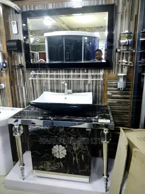 England Cabinet Basin
