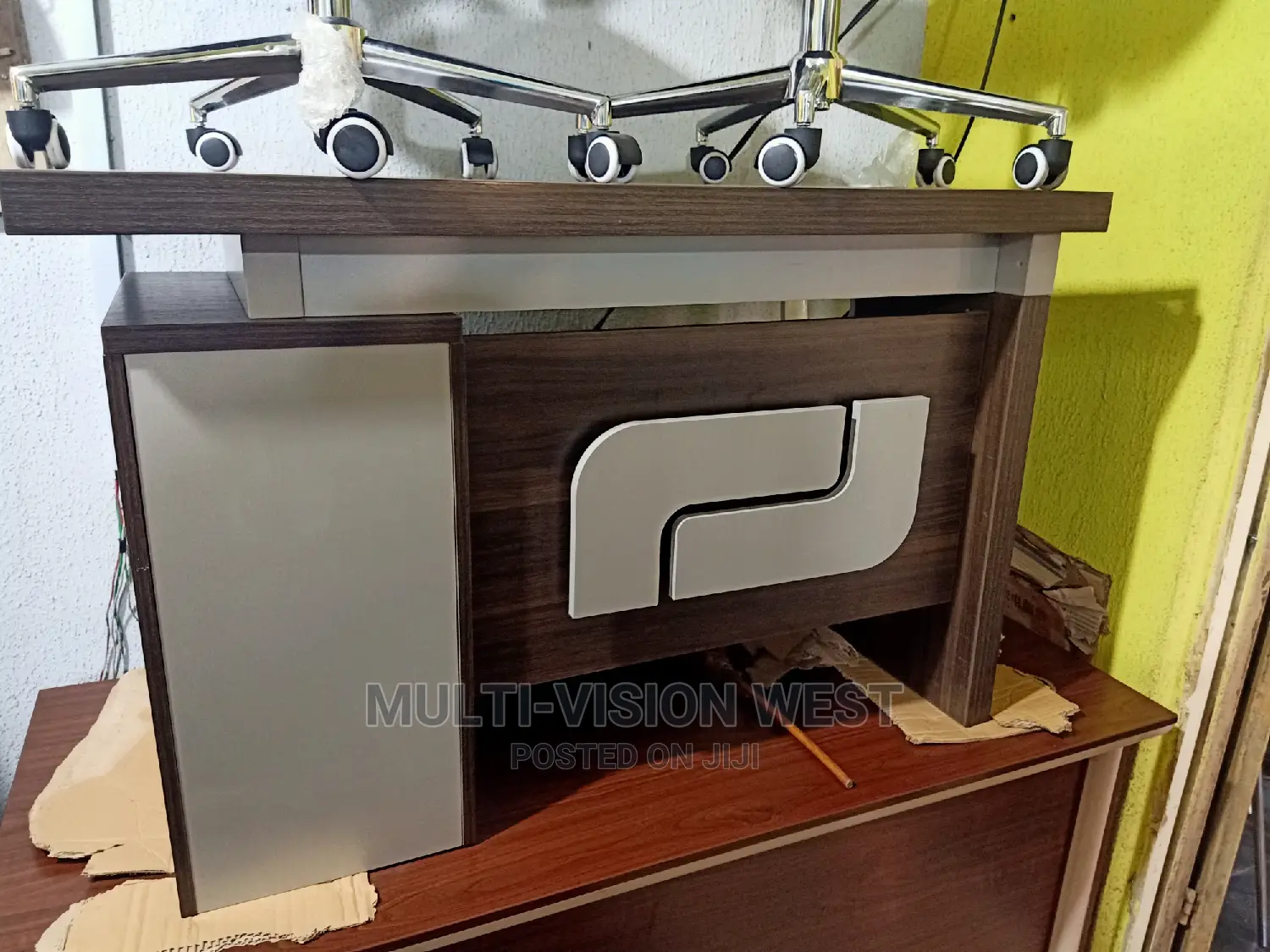 Scratch Proof 1.2mtr Offlice Table