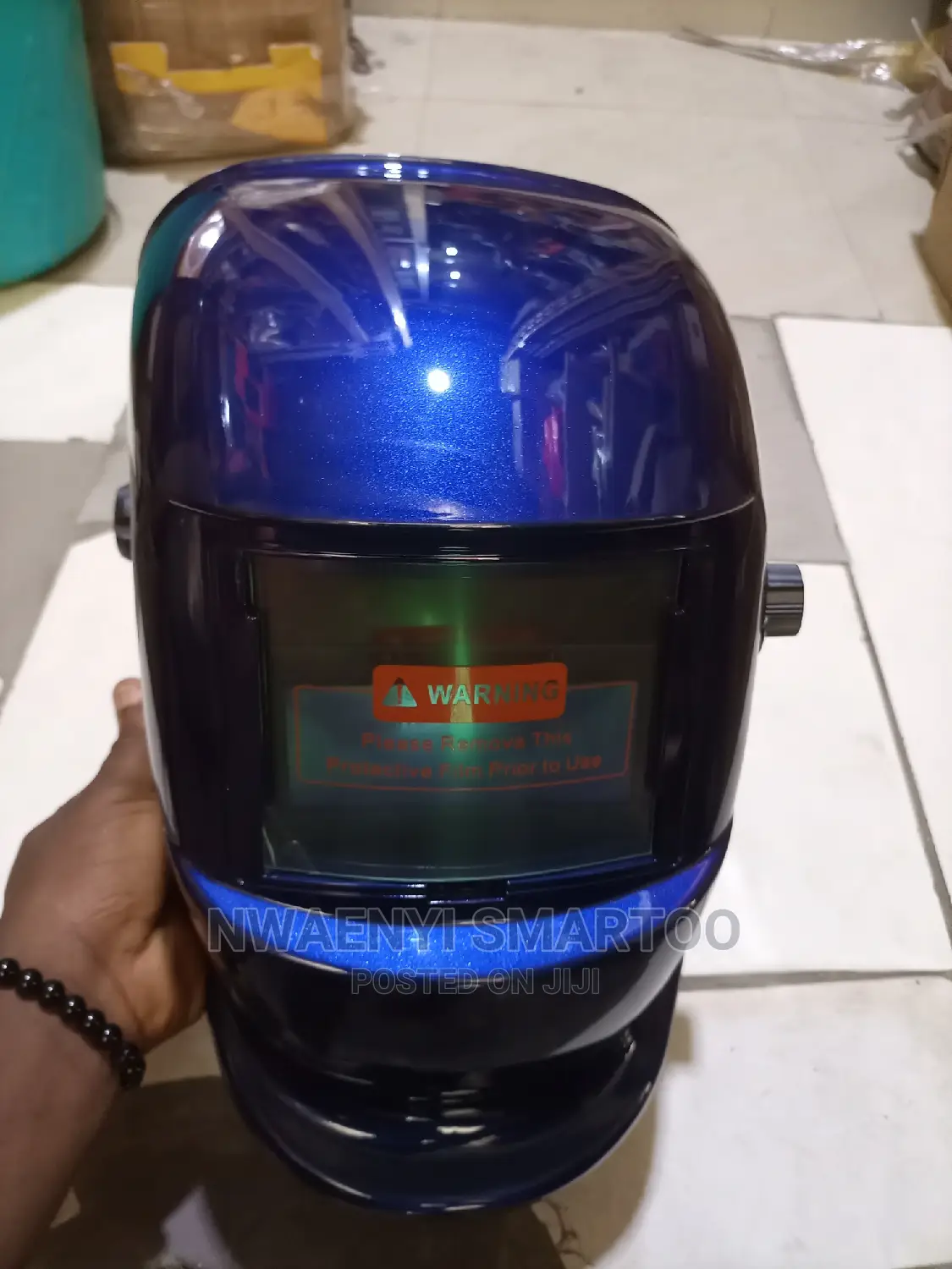 Automatic Face Shield