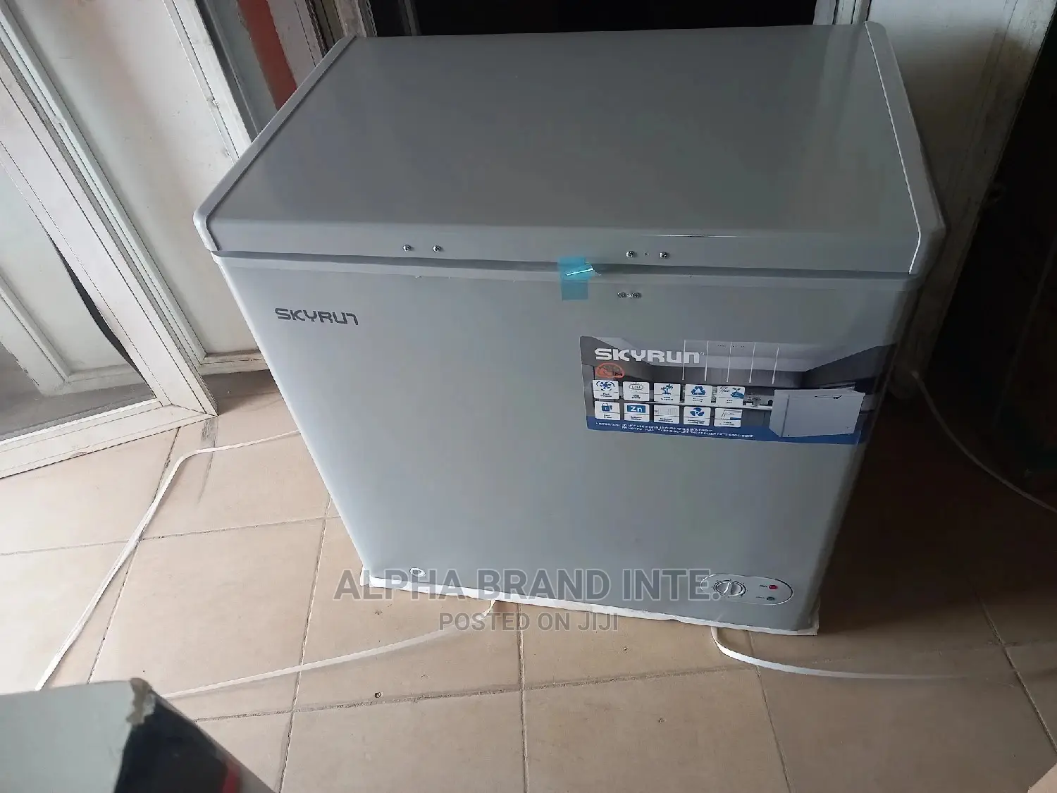 Skyrun Deep Freezer 145 Liters